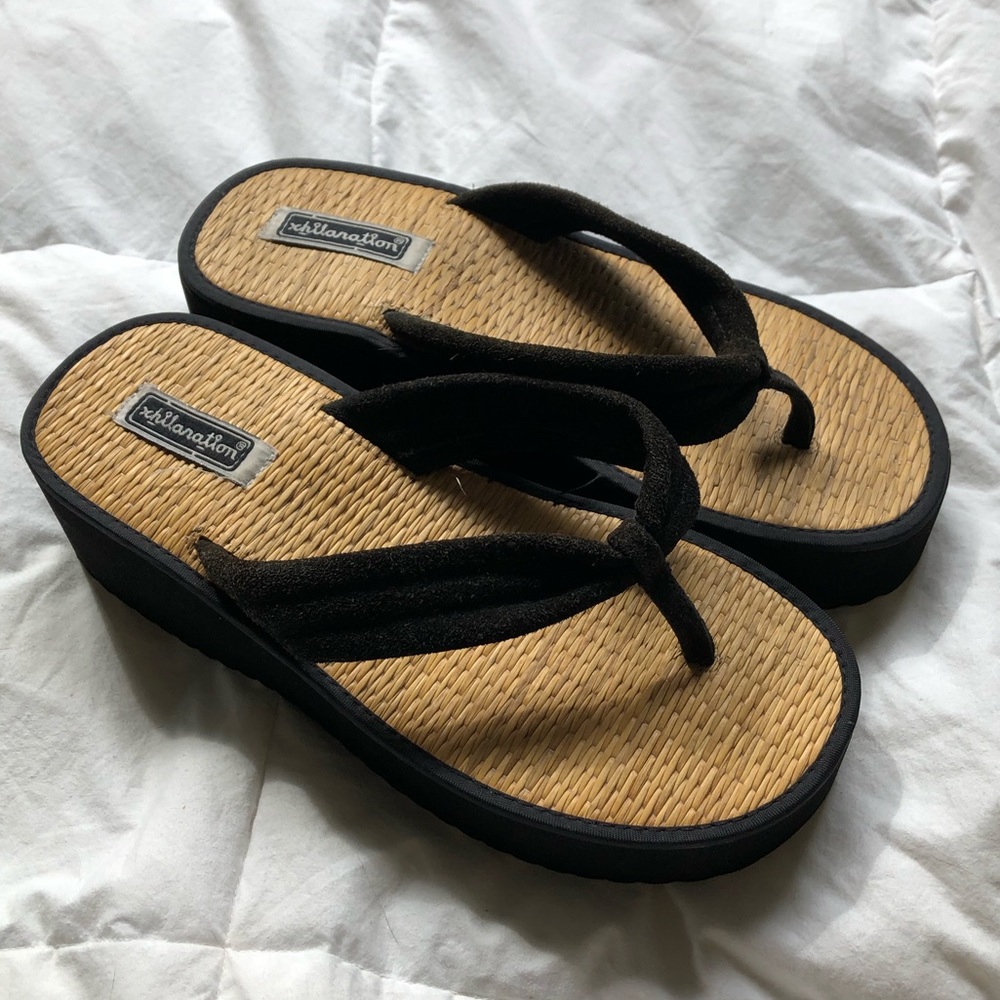 90s Y2K Xhilaration Platform Sandals